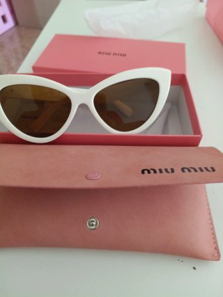 Gafas de sol blancas