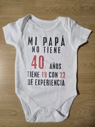 Body bebé Mi papá no tiene 40 años - 18 meses