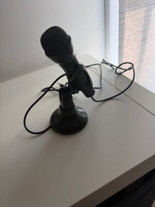 Micrófono Krom Negro Nuevo
