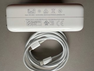 Caricabatterie Apple MacBook Pro 14 15 16 87W M2