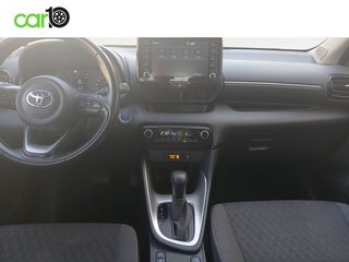 Toyota Yaris 1.5 120H Business Plus