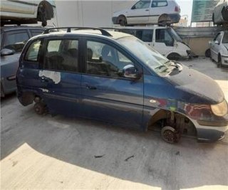 Hyundai Matrix 1.5 CRDi CAT (102 CV / 75 KW) (102