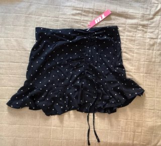 Minigonna a pois blu con rouches