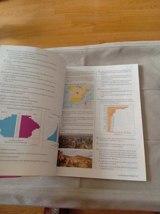 Proyecto: FanFest - Geografía e Historia 3 ESO