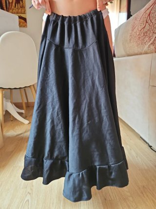 Falda flamenca negra volantes talla 8,10