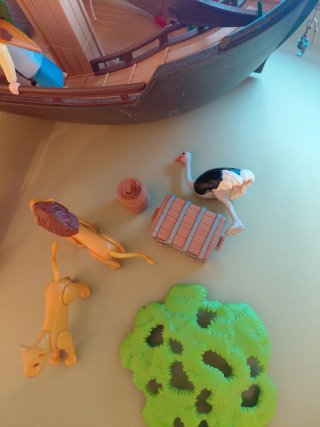 Barco Pirata Playmobil con animales