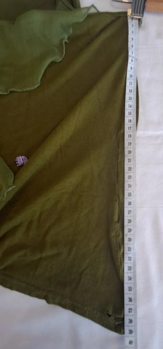 Top fluido verde caqui 100% viscosa volantes T.M/L