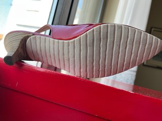 Zapatos Hobby charol destalonados rojos talla 37