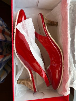 Zapatos Hobby charol destalonados rojos talla 37