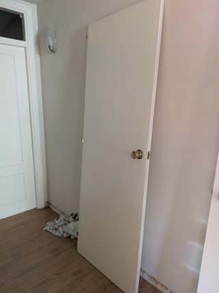 Puertas de madera blancas