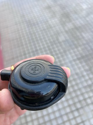 Timbre de bicicleta negro