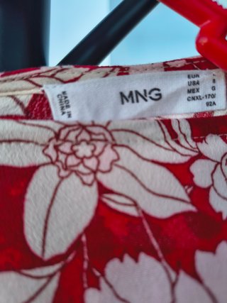 Vestido rojo estampado floral Mango