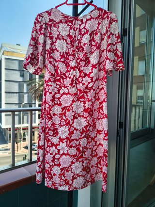 Vestido rojo estampado floral Mango