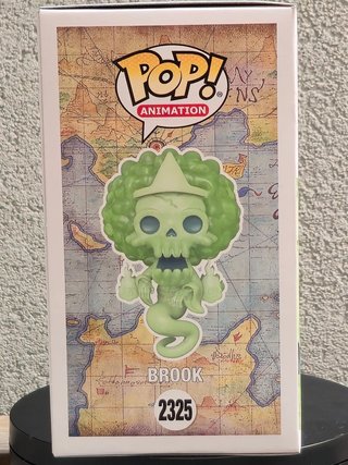 Funko Pop One Piece Brook 2325 Glow In The Dark