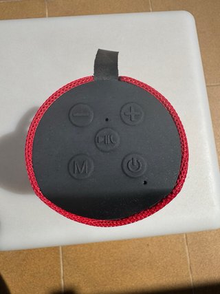 Altavoz Bluetooth Impermeable Rojo