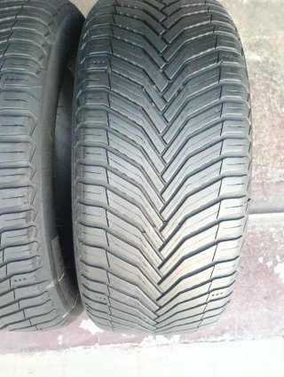 235/55/17 99V 2 neumáticos de ocasión