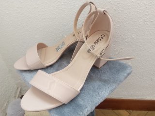 Tacones Maria Isis Beige Tacón Medio