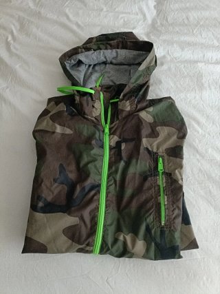 Chubasquero camuflaje talla M
