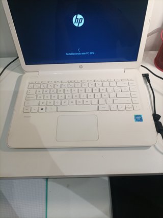 Portátil HP 14 Blanco