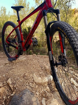 Bicicleta MTB Roja