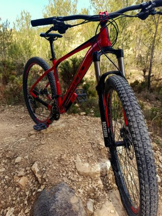 Bicicleta MTB Roja