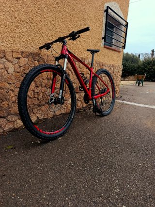Bicicleta MTB Roja