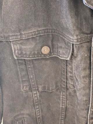 Cazadora vaquera Bershka forrada talla L
