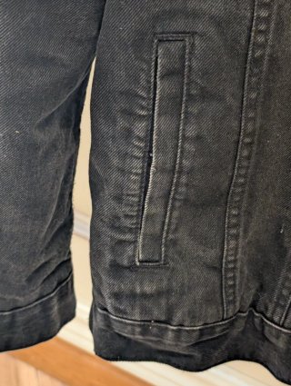 Cazadora vaquera Bershka forrada talla L