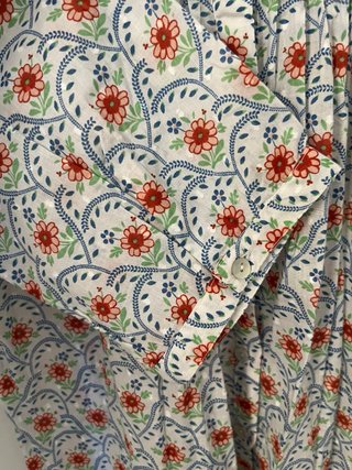 Camiseta larga estampada. Nueva sin etiqueta.