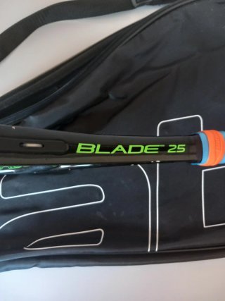 Raqueta Wilson Blade JR25 + Funda