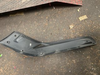 Tapa Central Derecha Yamaha X-MAX 125/250