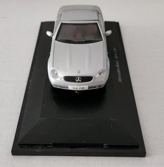Modellino Mercedes Benz SLK 230 1:43