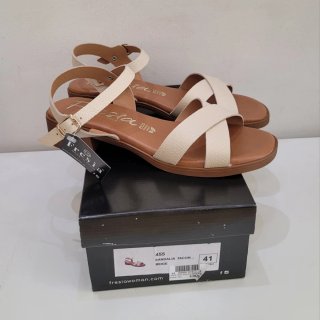 Sandalias Fresia Piel Beige Talla 41
