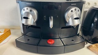 Cafetera Nespresso Gemini CS200 Pro