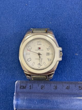 Reloj Tommy Hilfiger Plata y Blanco