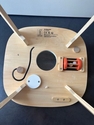Mesa de actividades de madera para bebés