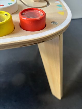 Mesa de actividades de madera para bebés