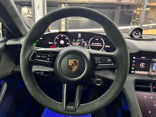 Porsche Taycan GTS 440 kW (598 CV)