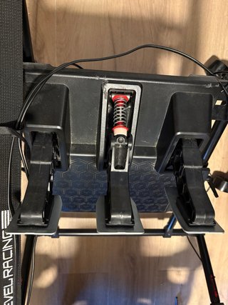 Simulador Thrustmaster