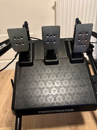 Simulador Thrustmaster