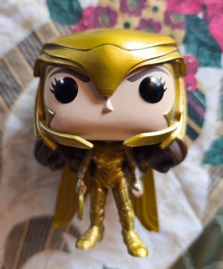 Funko Pop Wonder Woman Dorada