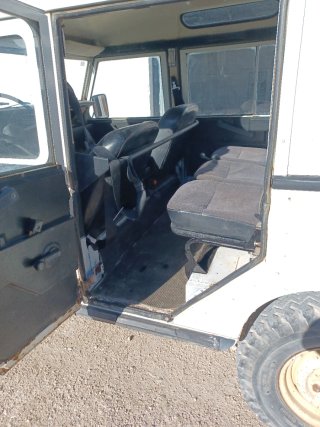 LAND ROVER SANTANA
