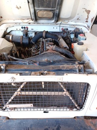 LAND ROVER SANTANA