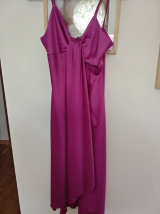 Vestido de fiesta fucsia