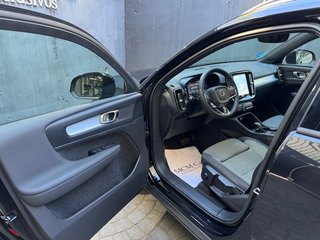 Volvo XC40 B3 Gasolina Mild hybrid Core Auto 120 kW (163 CV)