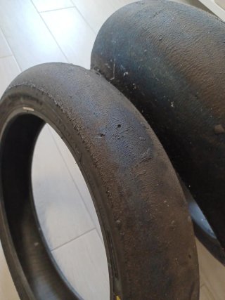 Neumáticos Moto Circuito Usados