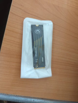 MSI Spatium M480 1TB NVMe M.2 PCIe 4.0 SSD