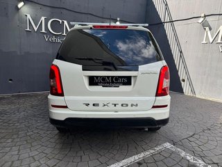 Ssangyong Rexton 200 e-Xdi 4x2 Premium Aut 114 kW (155 CV)