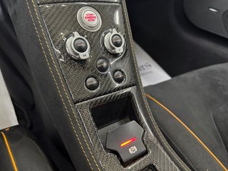McLaren 650 S 3.8 V8 478 kW (650 CV)