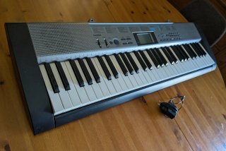 Teclado Casio CTK-1300ES